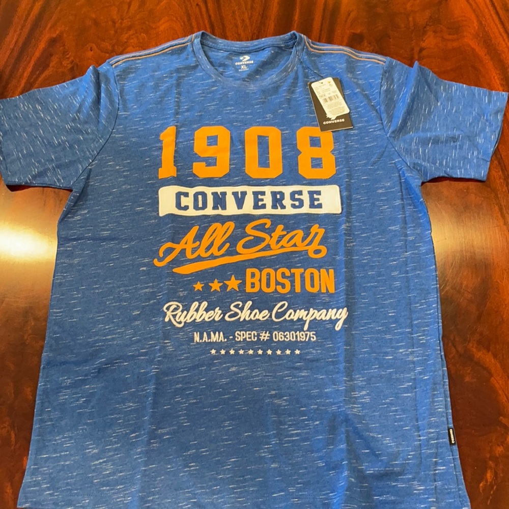 CLASSIC CONVERSE TEE. XL. 10/10 condition with tag
